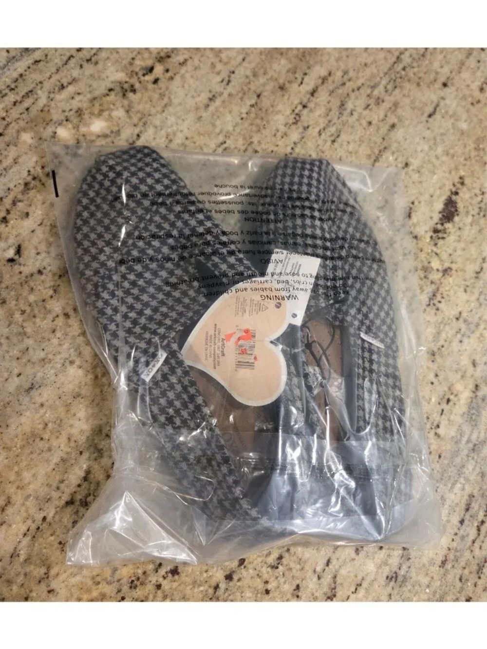 New! XOXO Houndstooth Slip On Casual Flats Comfort Shoes Womens Size 10